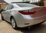 Lexus ES350