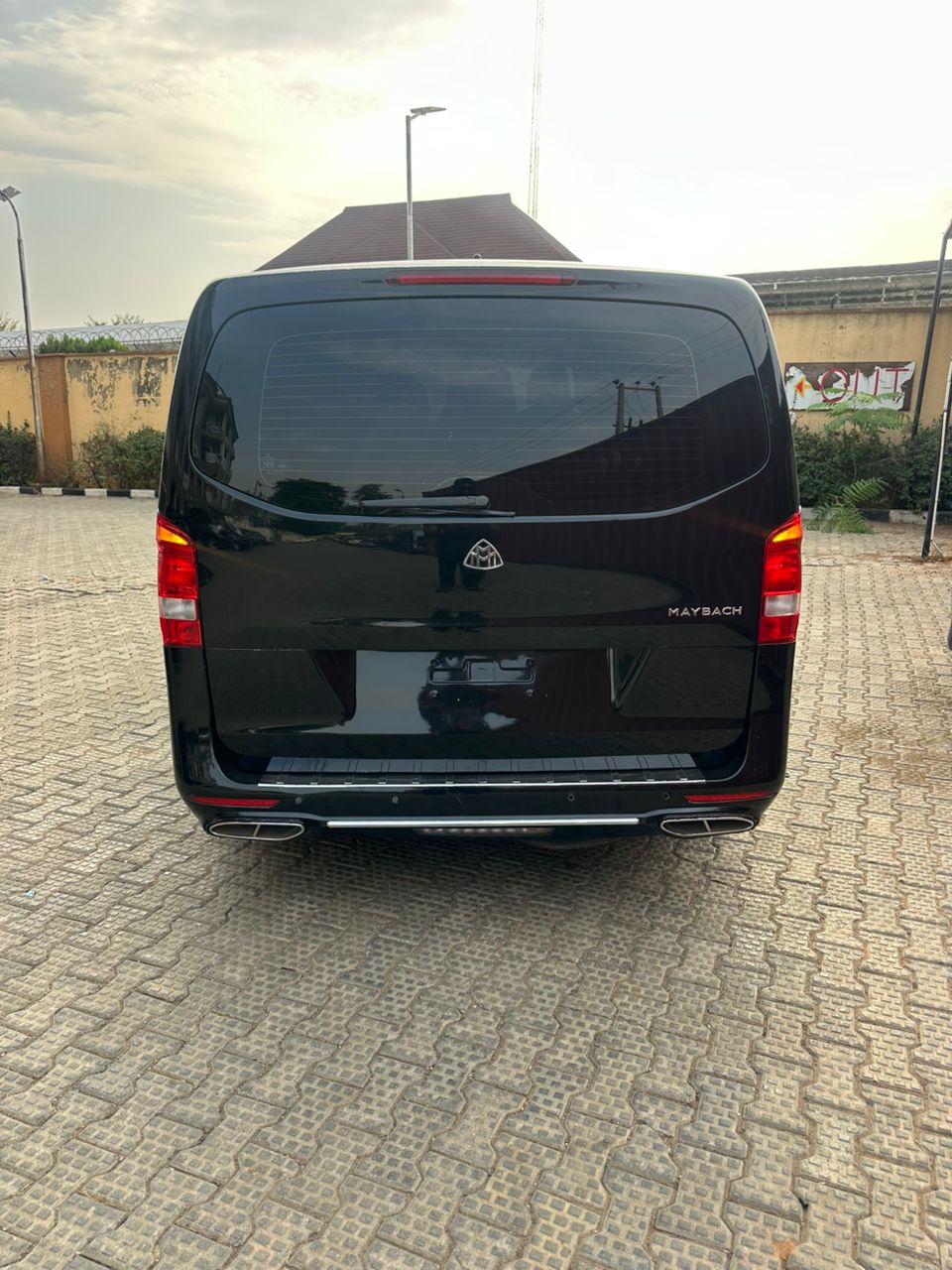 Luxury Mercedes-Maybach S-Class – Ultra Executive & Super Clean